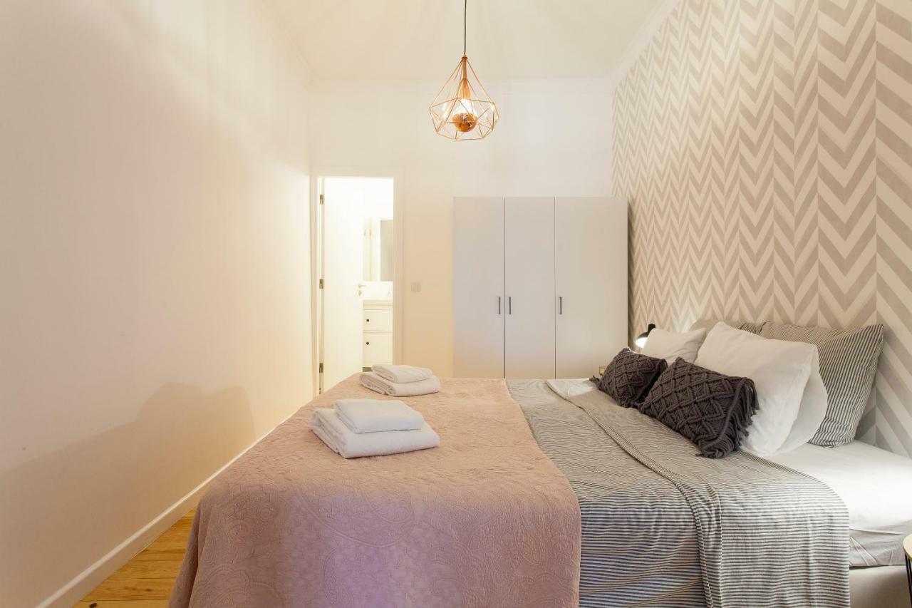 2 Suites Stylish Flat At Bairro Alto-Principe Real ลิสบอน ภายนอก รูปภาพ